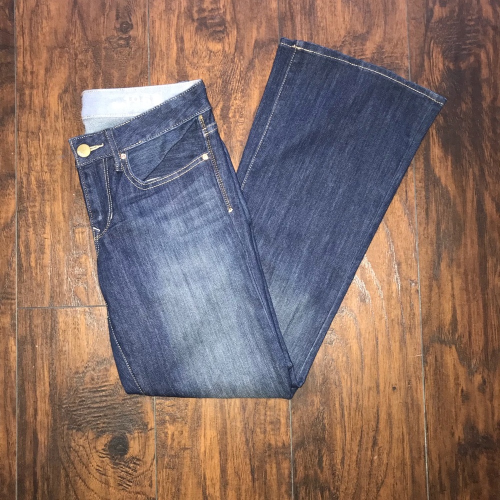 Gap Jeans! Like new condition.